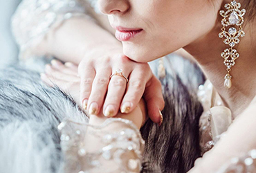 钻光闪烁：以自然为灵感的设计